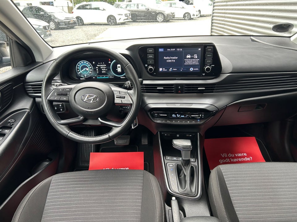 Hyundai i20 1,0 T-GDi Essential DCT 5d