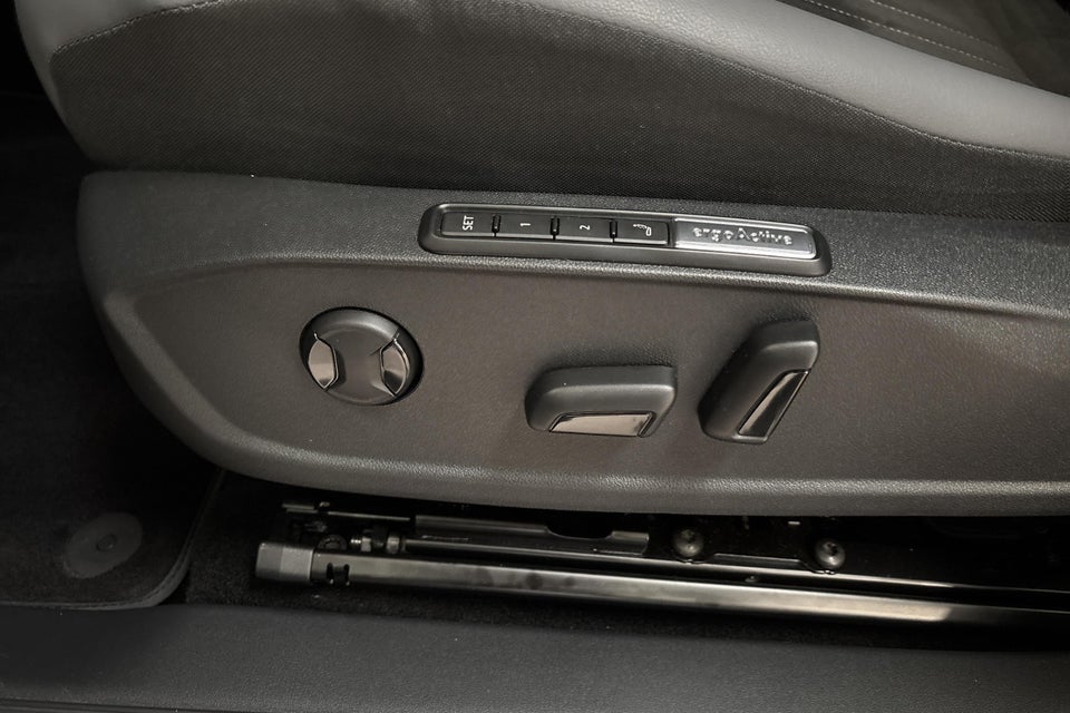 VW ID.4 77 Style+ 5d