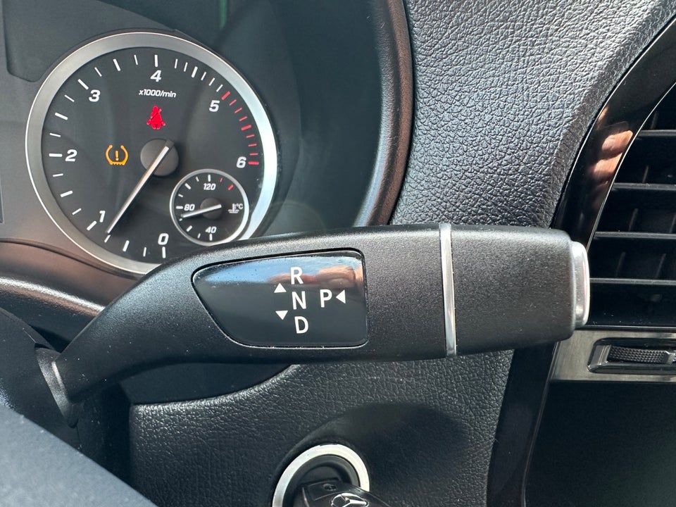 Mercedes Vito 114 2,0 CDi Kassevogn aut. L RWD