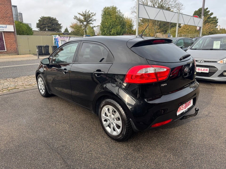 Kia Rio 1,4 CVVT Collect 5d