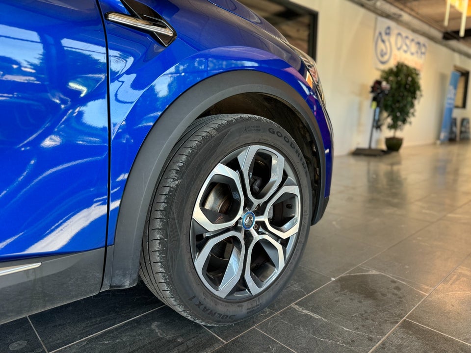 Renault Captur 1,6 E-Tech Intens 5d