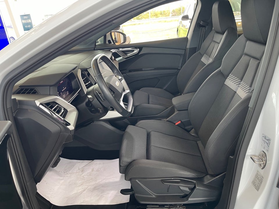 Audi Q4 e-tron 40 Advanced Sportback 5d