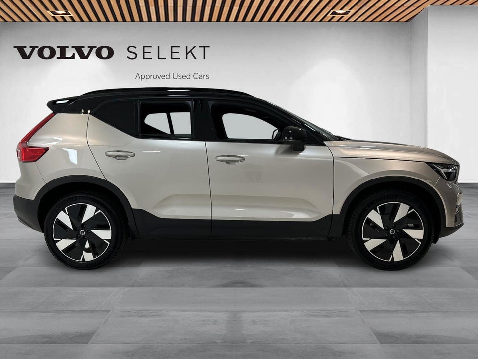 Volvo XC40 ReCharge Extended Range Plus 5d