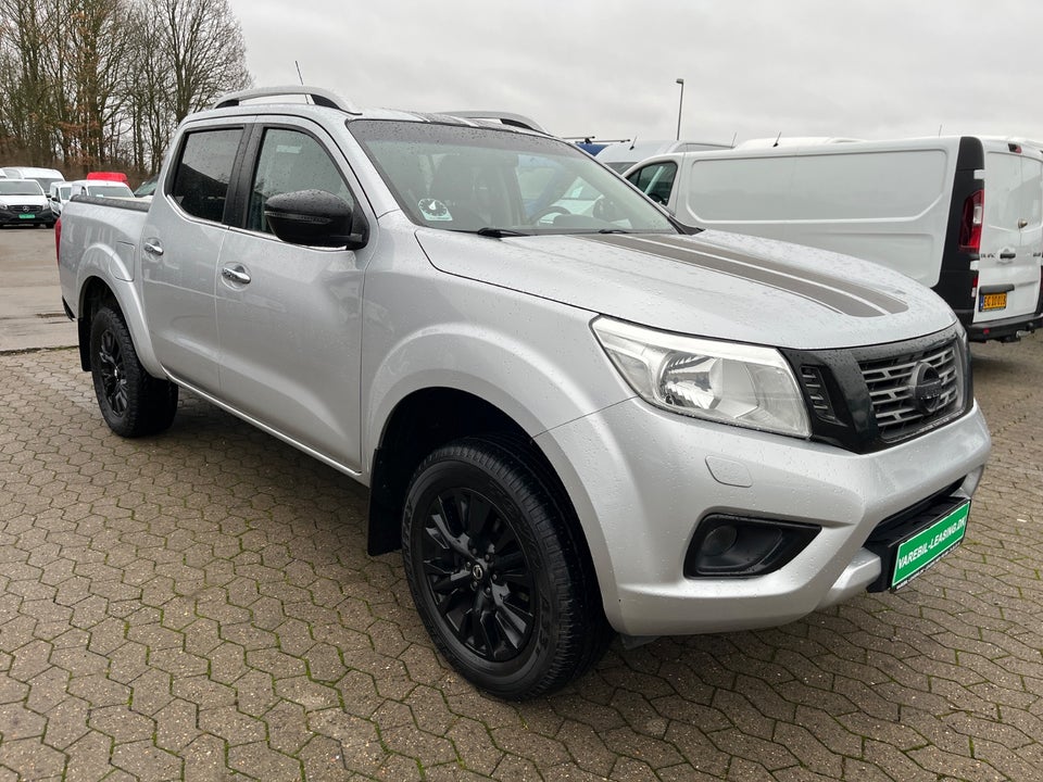 Nissan Navara 2,3 dCi 190 Db.Kab Tekna 4d