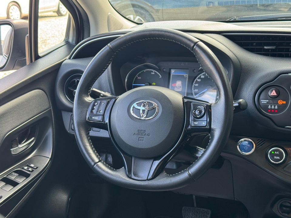 Toyota Yaris 1,5 Hybrid H2 Premium e-CVT 5d