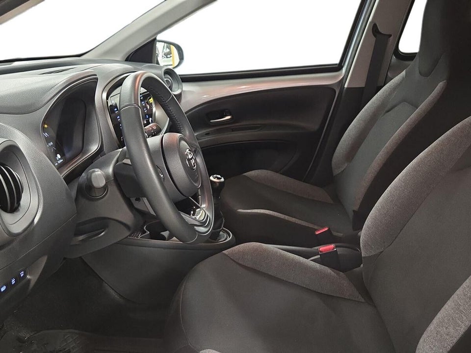 Toyota Aygo X 1,0 Active 5d