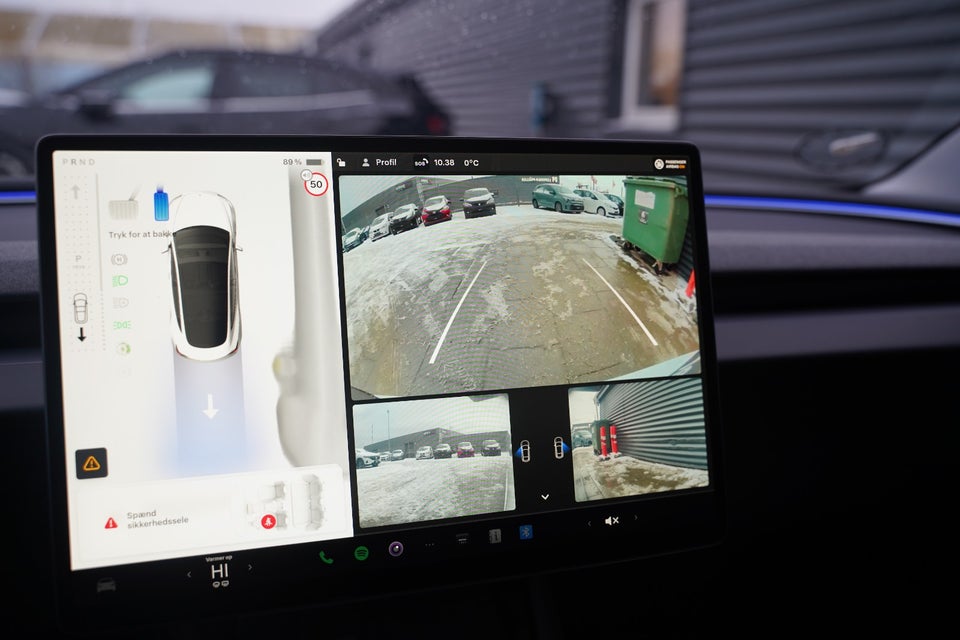 Tesla Model 3 RWD 4d