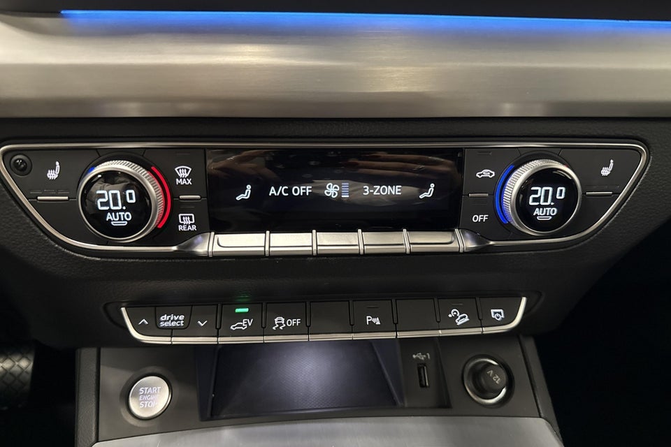 Audi Q5 55 TFSi e S-line quattro S-tr. 5d
