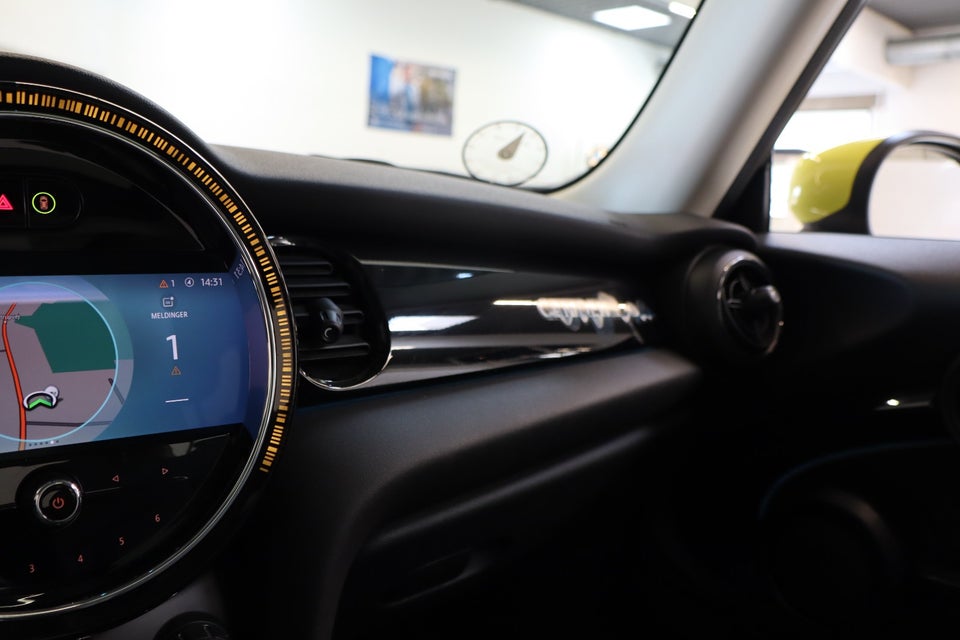 MINI Cooper SE Camden Edition 3d