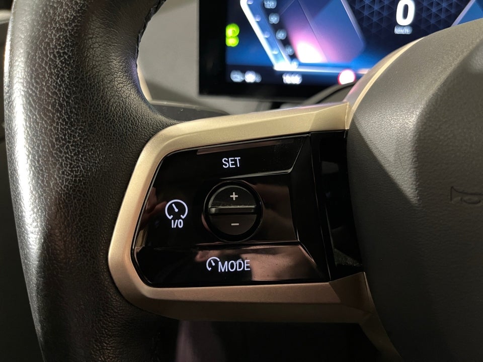 BMW iX xDrive40 Supercharged 5d