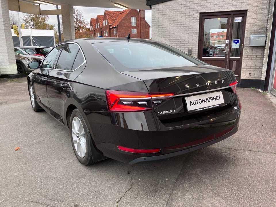 Skoda Superb 2,0 TSi 190 Business Executive DSG 5d