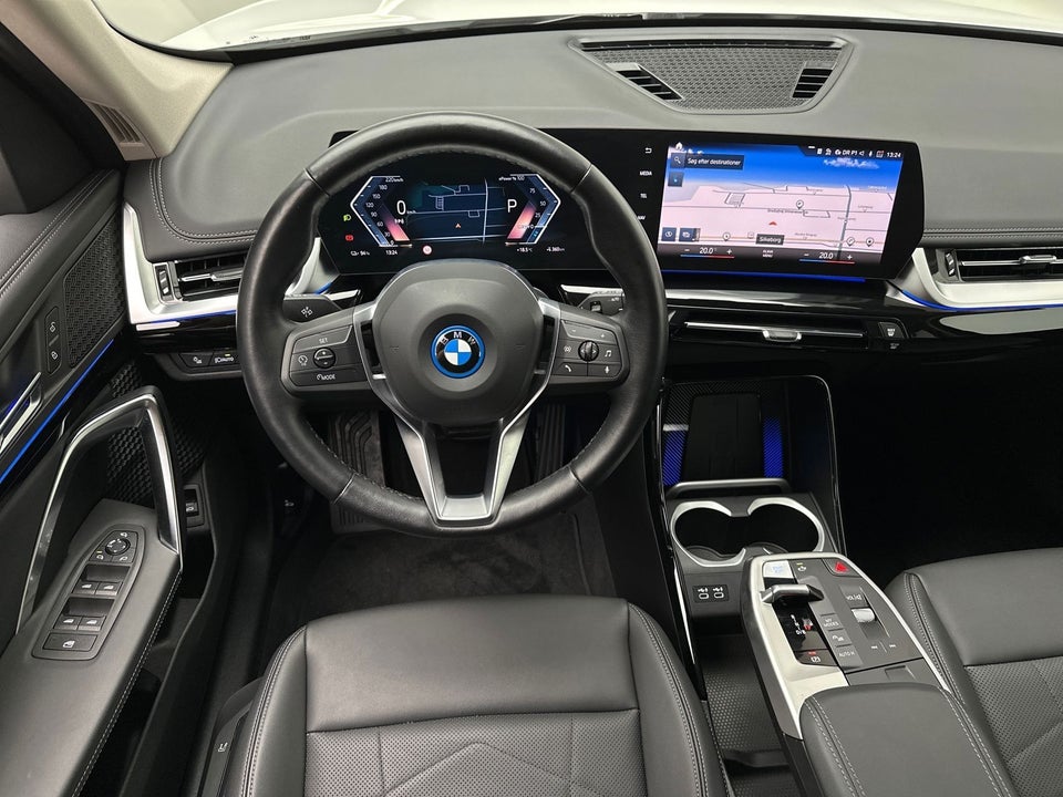 BMW iX1 eDrive20 X-Line 5d