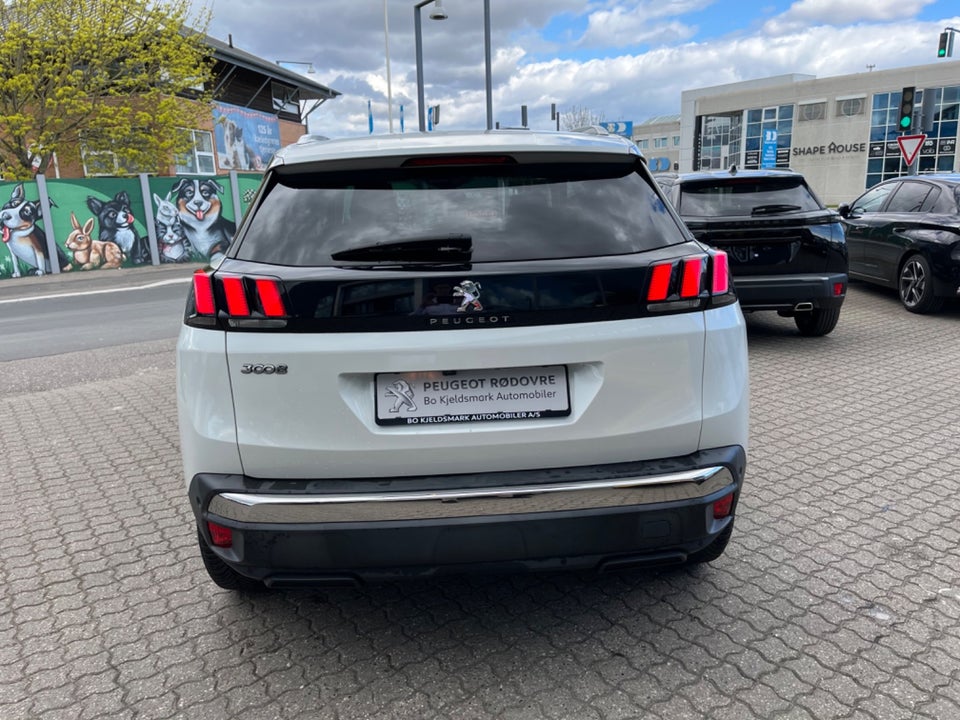 Peugeot 3008 1,2 e-THP 130 Allure 5d