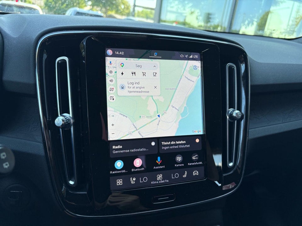 Volvo XC40 P6 ReCharge Plus 5d