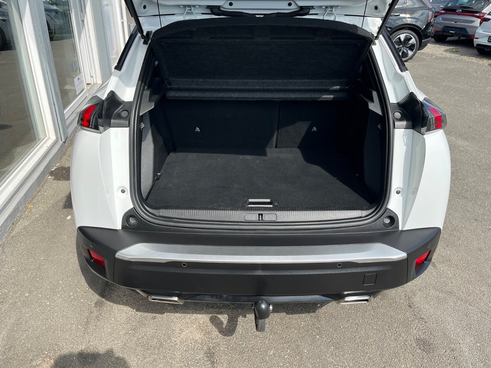 Peugeot 2008 1,2 PureTech 130 Allure EAT8 5d