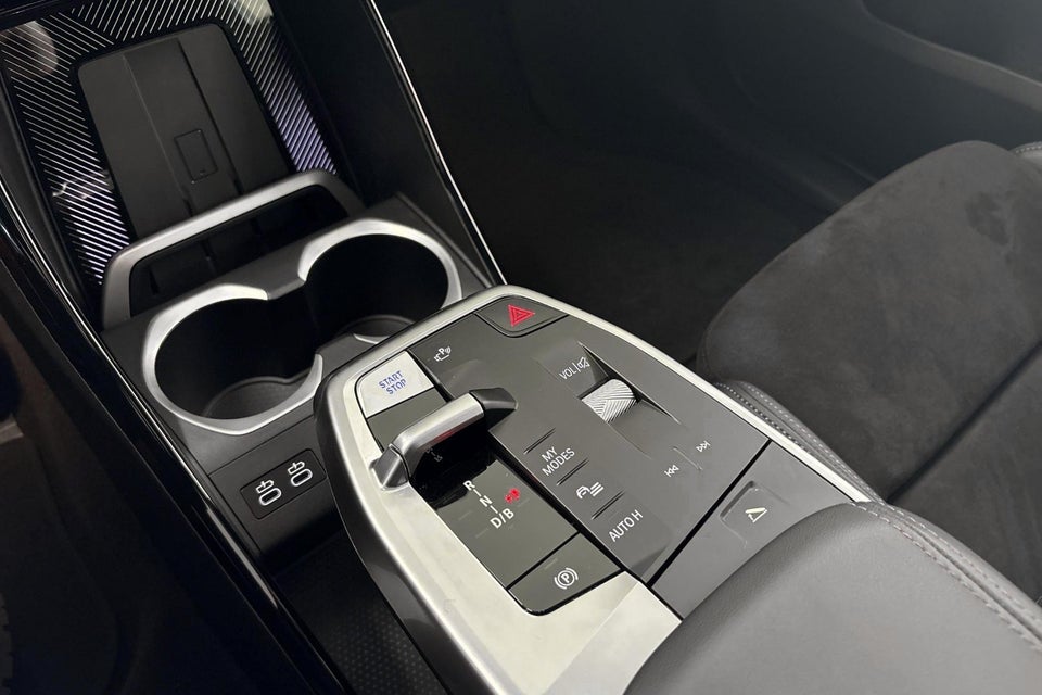 BMW iX1 eDrive20 M-Sport 5d