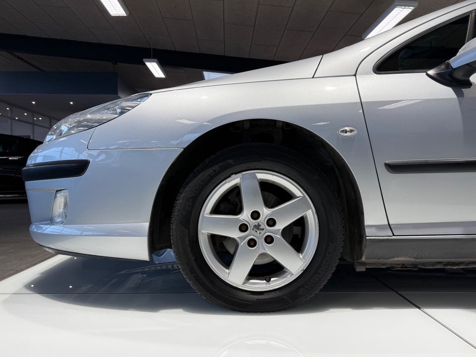 Peugeot 407 2,0 SR 4d