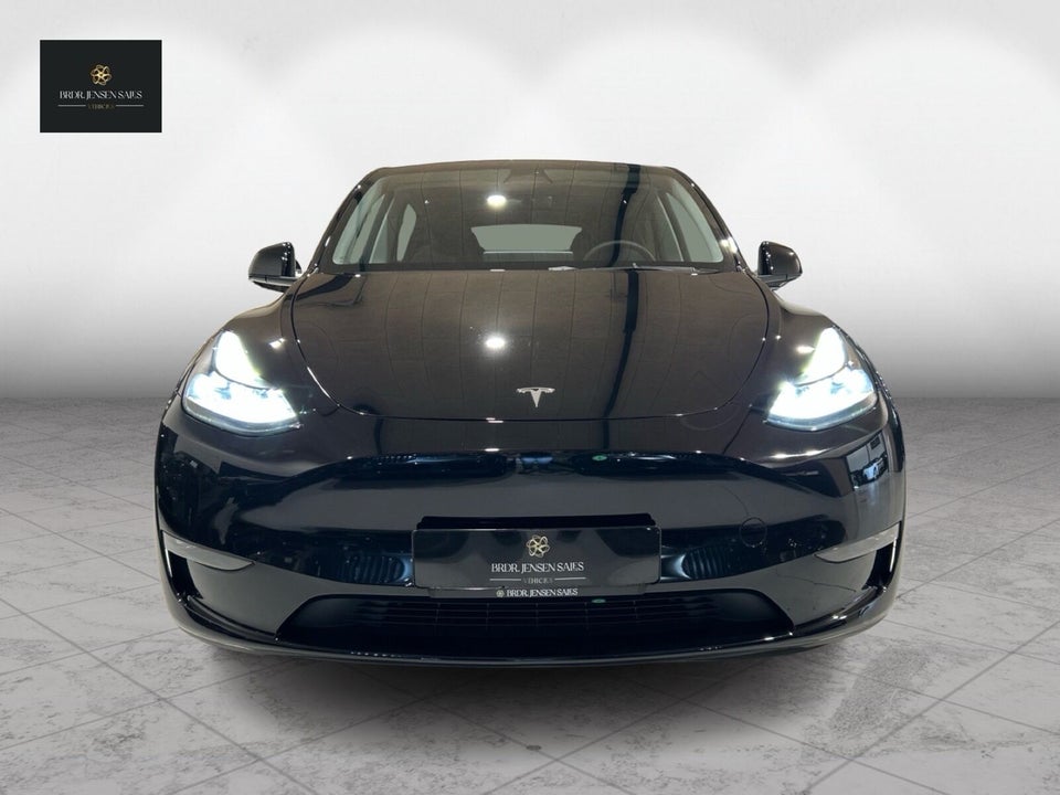 Tesla Model Y Long Range AWD 5d