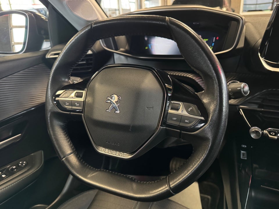 Peugeot e-208 50 Allure 5d
