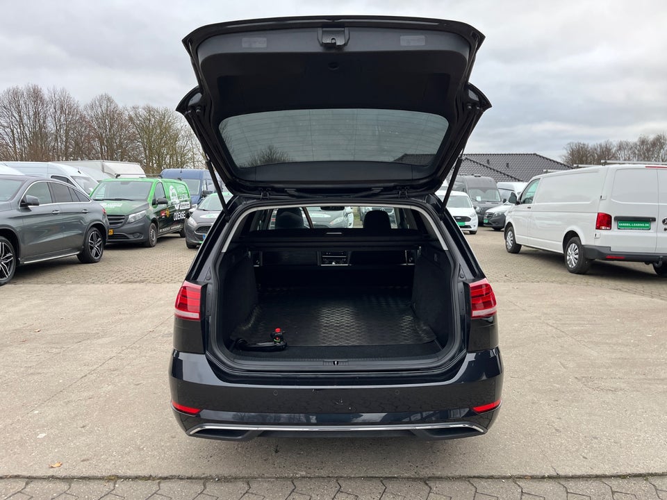 VW Golf VII 1,5 TSi 150 Highline DSG Van 5d