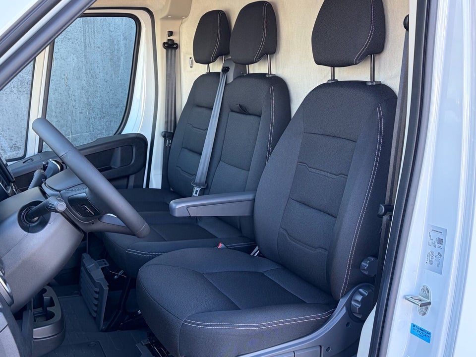 Fiat Ducato 35 Maxi 2,2 MJT 180 Kassevogn L3H2 Pro+ aut.