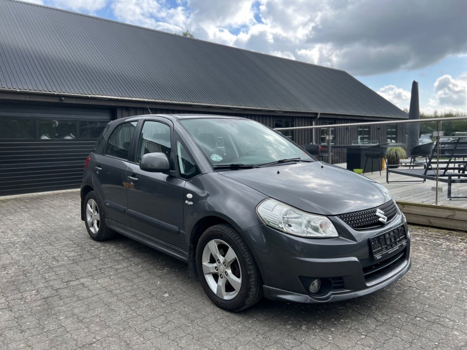 Suzuki SX4 1,6 CombiBack SE 5d