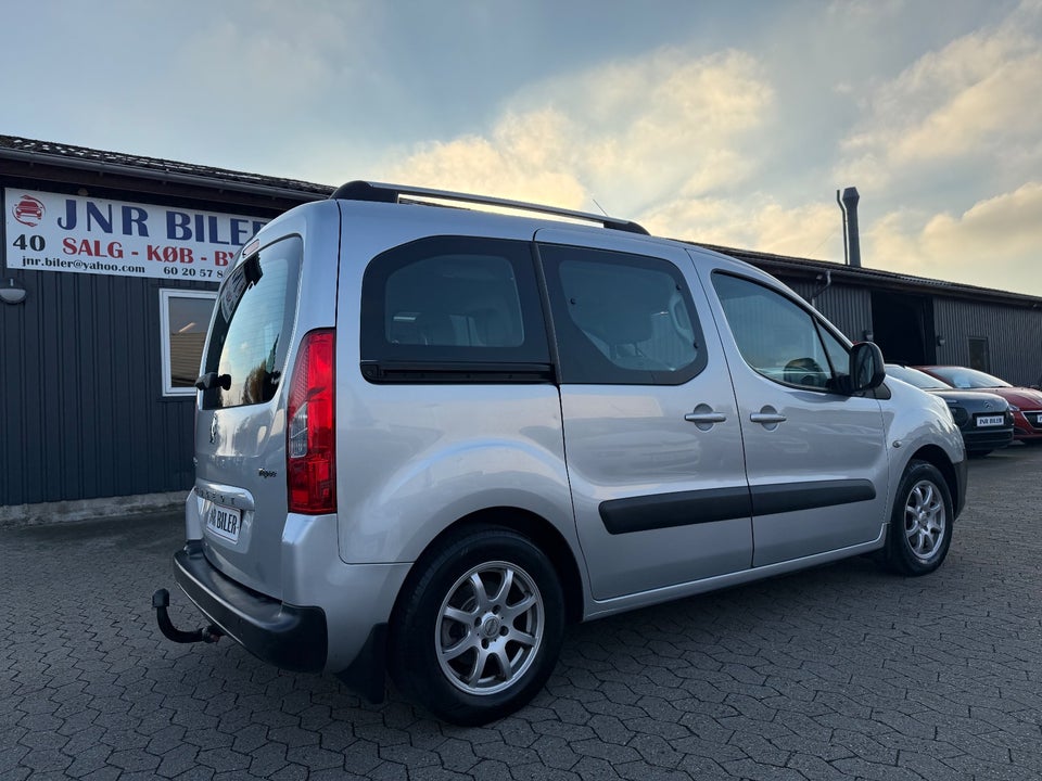 Peugeot Partner Tepee 1,6 HDi 109 Comfort Outdoor 5d