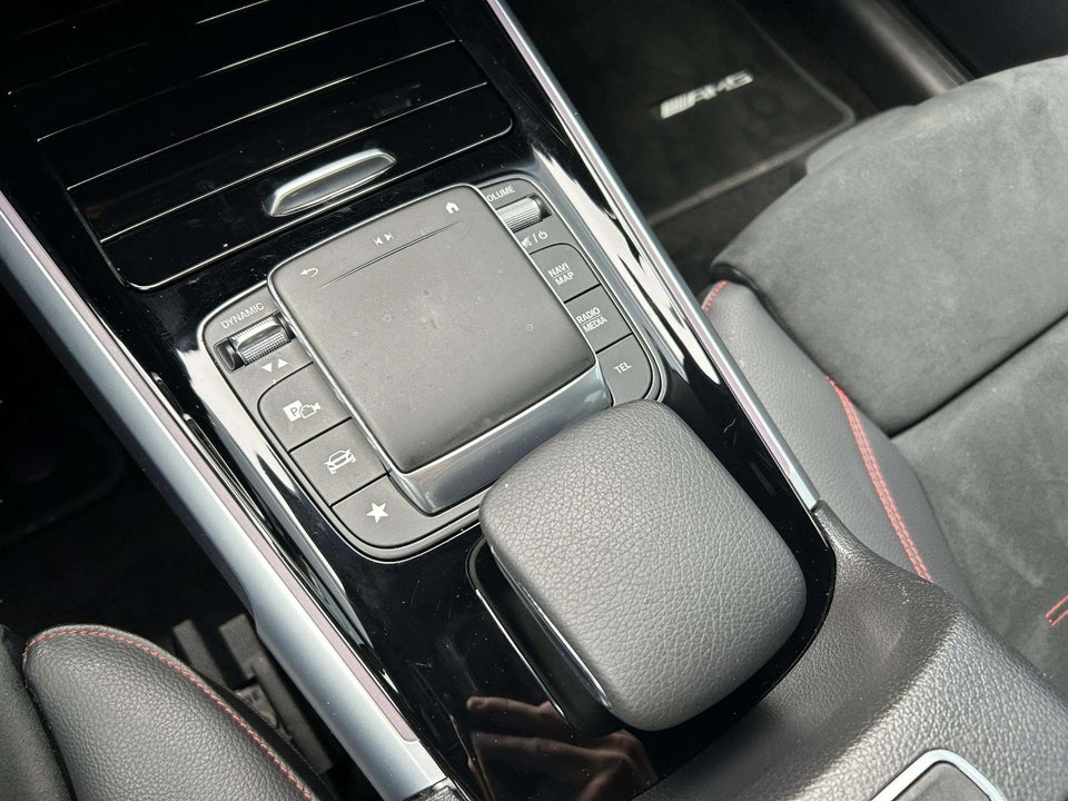 Mercedes EQB250 AMG Line 5d