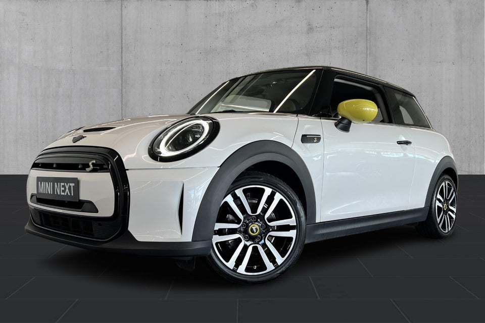 MINI Cooper SE Classic Trim 3d