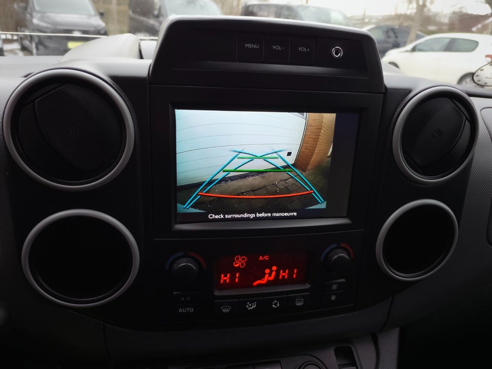 Peugeot Partner 1,6 BlueHDi 100 L1 Flex Van 5d