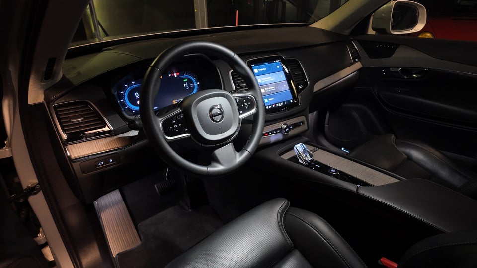 Volvo XC90 2,0 T8 ReCharge Ultimate Bright aut. AWD 7prs 5d