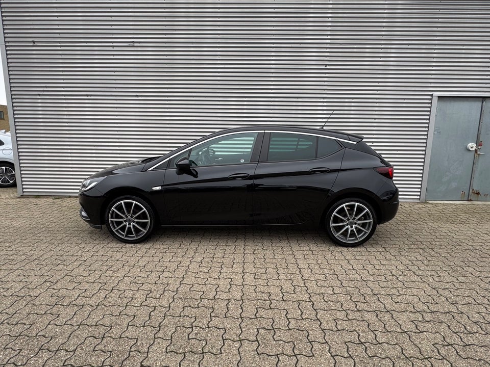 Opel Astra 1,4 T 150 Dynamic 5d