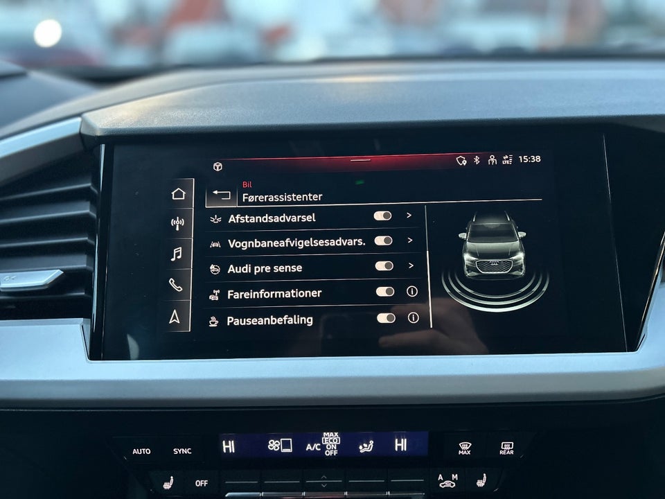 Audi Q4 e-tron 40  5d