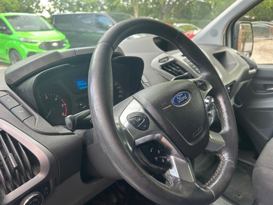Ford Transit Custom 310 L2 2,2 TDCi 125 Trend