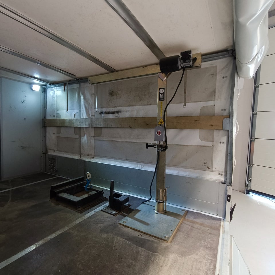 Mercedes Sprinter 317 2,0 CDi A3 Db.Kab aut. RWD 4d