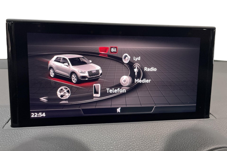 Audi Q2 35 TFSi Prestige S-tr. 5d