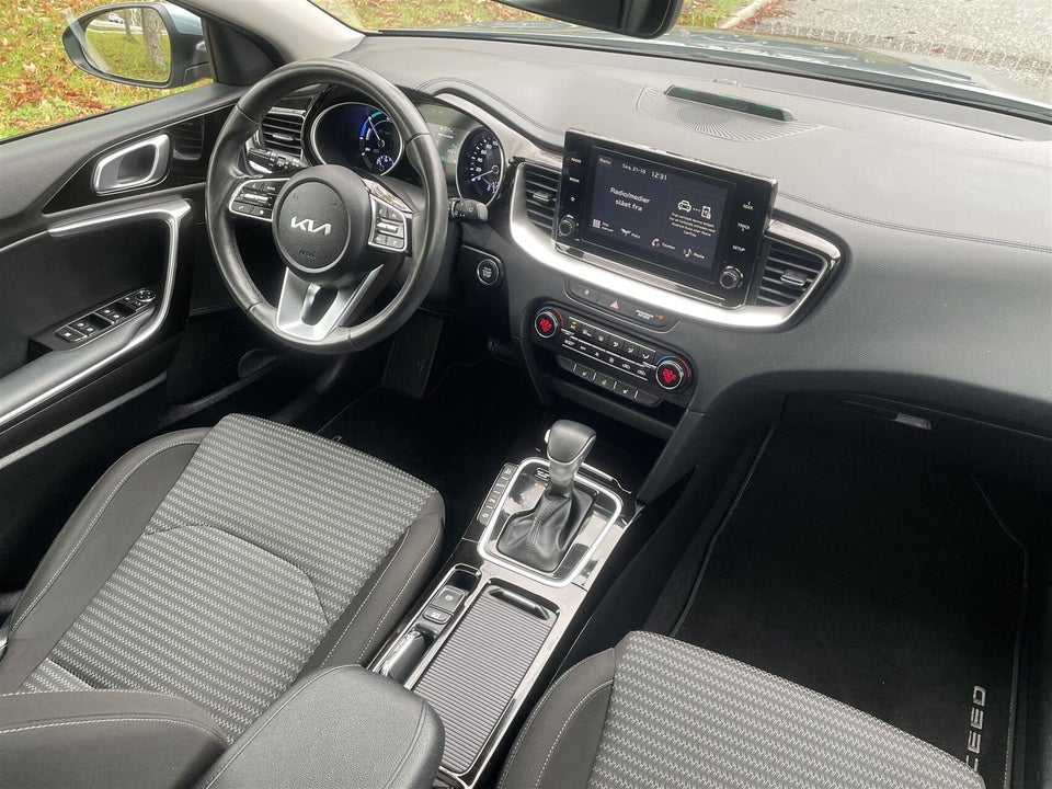 Kia Ceed 1,6 PHEV Prestige SW DCT 5d