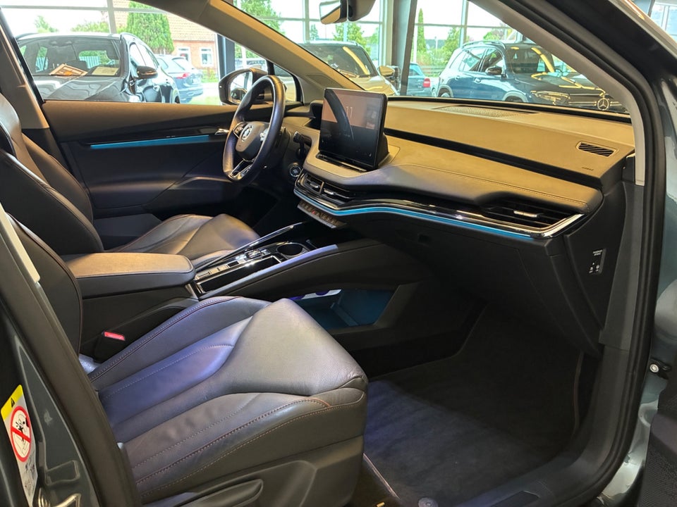 Skoda Enyaq 80 iV Selection Suite 5d