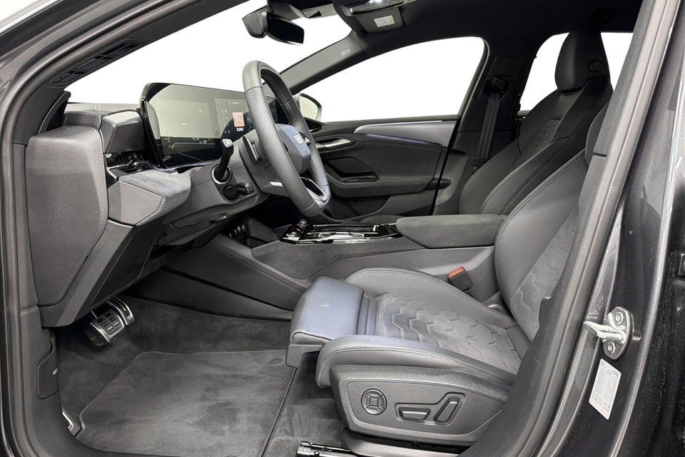 Audi A6 e-tron S-line plus Avant 5d