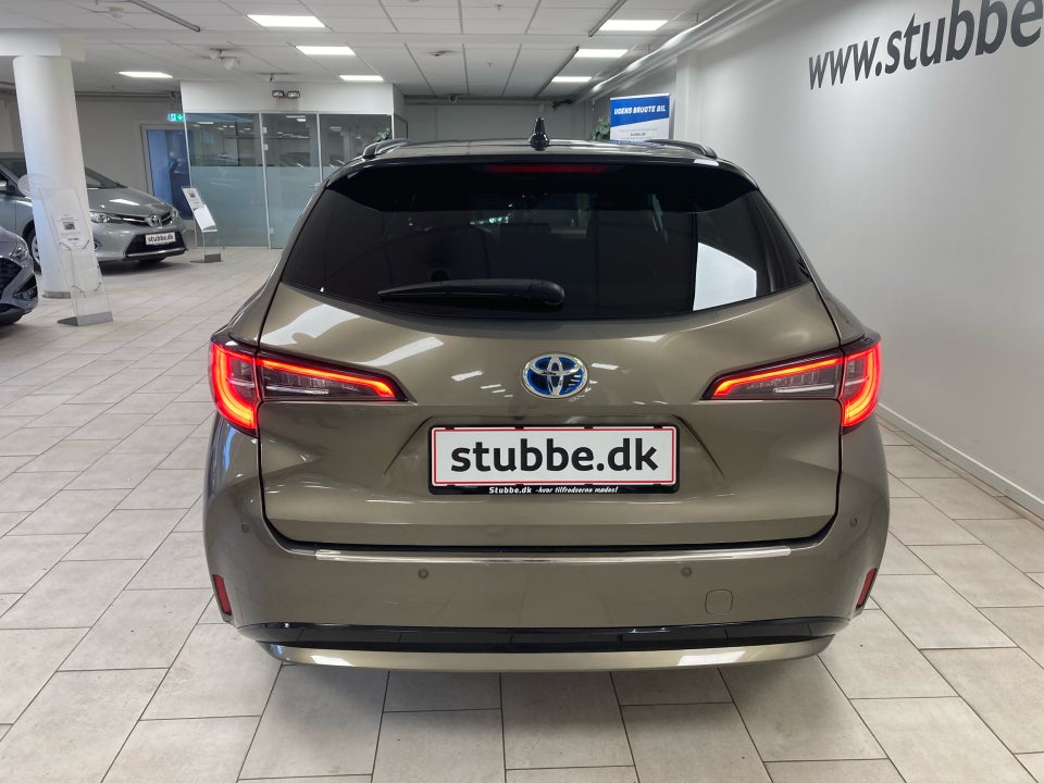 Toyota Corolla 1,8 Hybrid H3 Premium Touring Sports MDS 5d