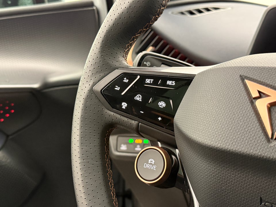 Cupra Tavascan 77 Adrenaline 5d