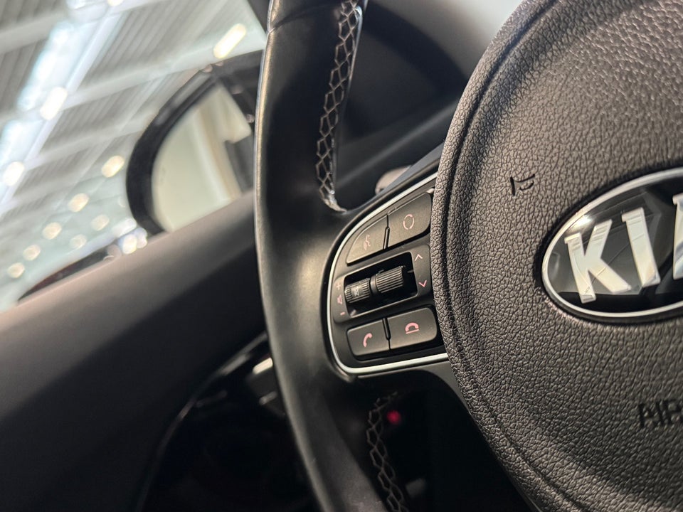 Kia e-Niro 64 Advance 5d