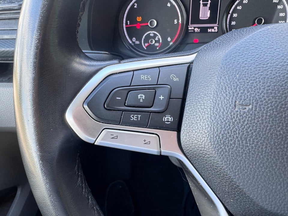 VW Transporter 2,0 TDi 150 Kassevogn lang
