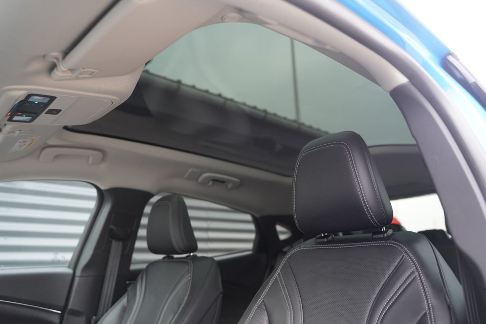 Ford Mustang Mach-E 78 Standard Range 5d