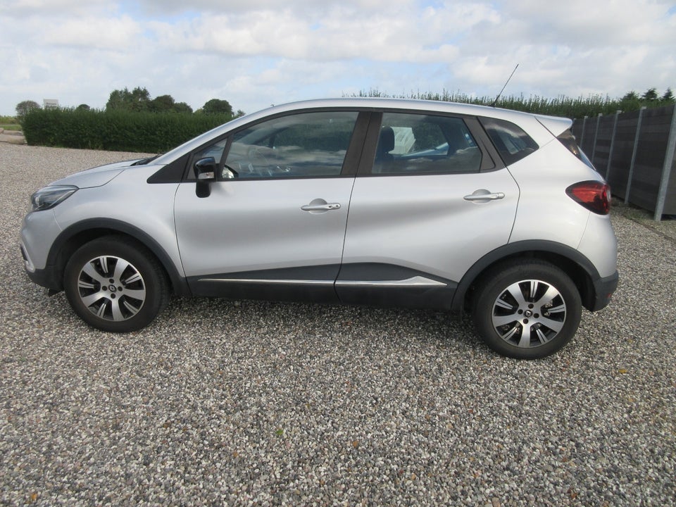 Renault Captur 1,2 TCe 120 Expression 5d