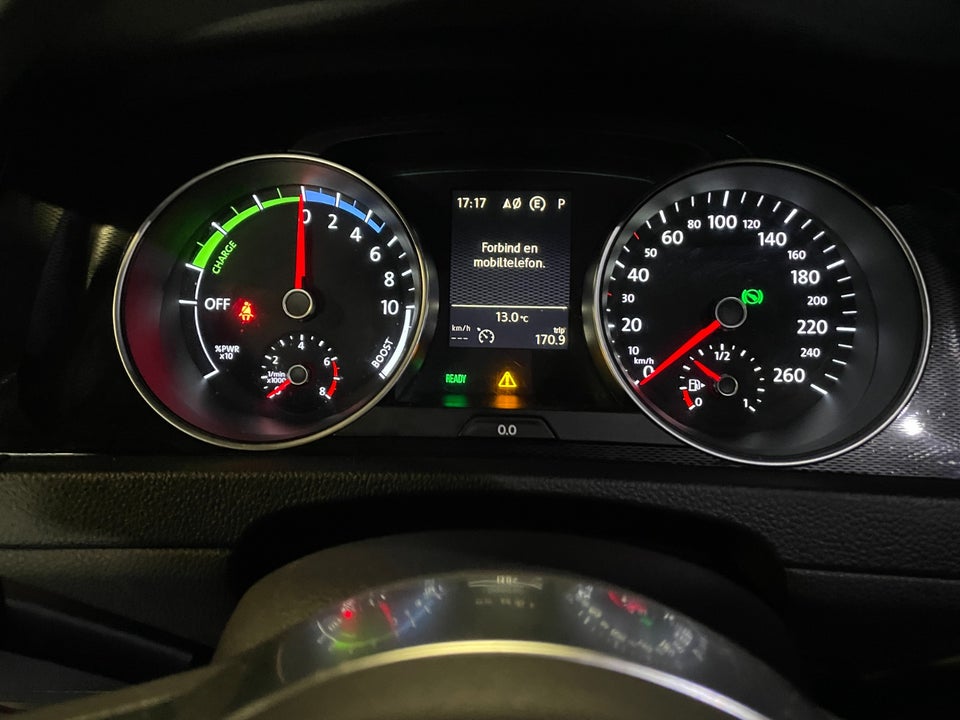 VW Golf VII 1,4 GTE DSG 5d