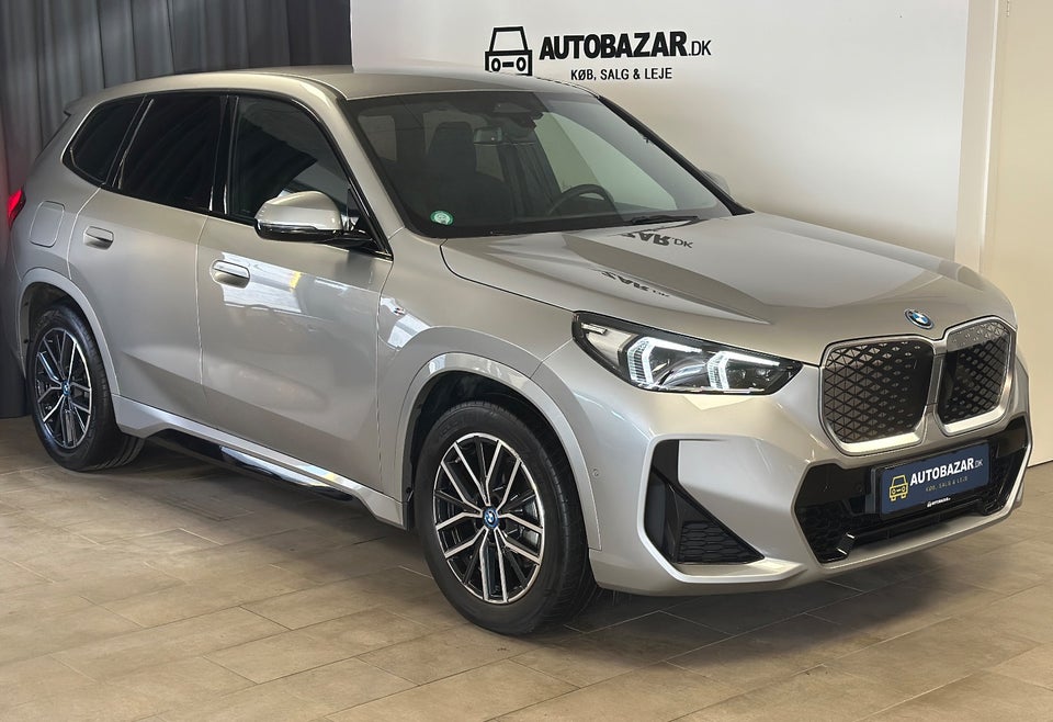 BMW iX1 eDrive20 M-Sport 5d