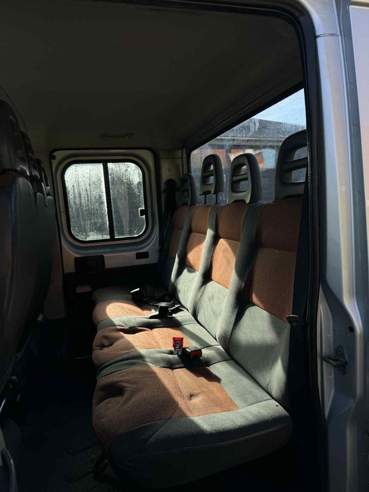 Fiat Ducato 33 2,3 JTD 120 Mandskabsvogn m/lad 4d