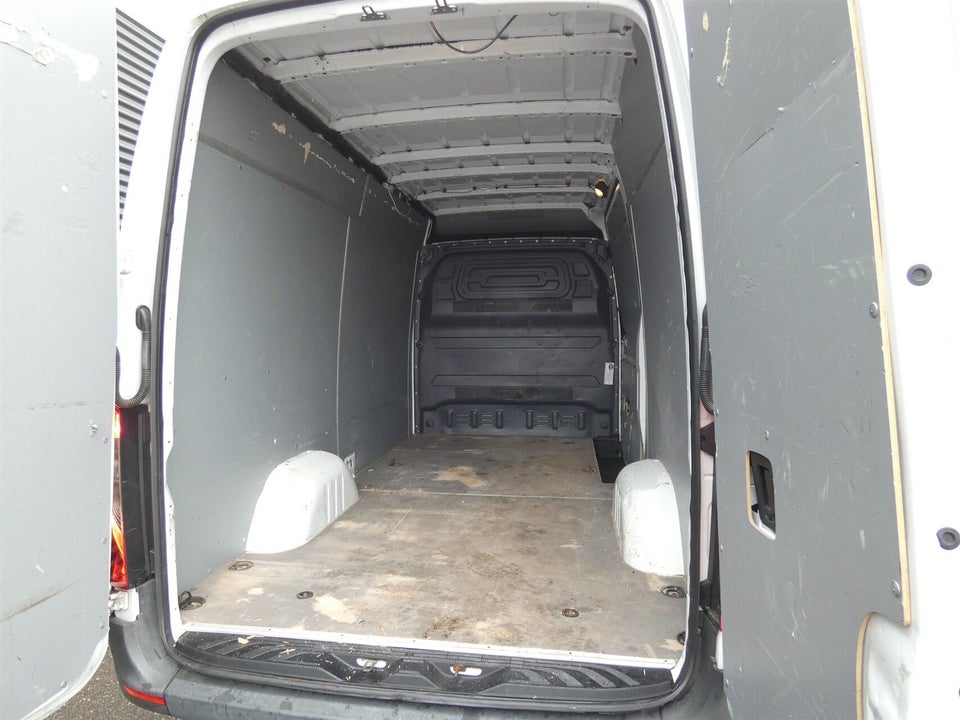 Mercedes Sprinter 316 2,2 CDi A2 Kassevogn RWD