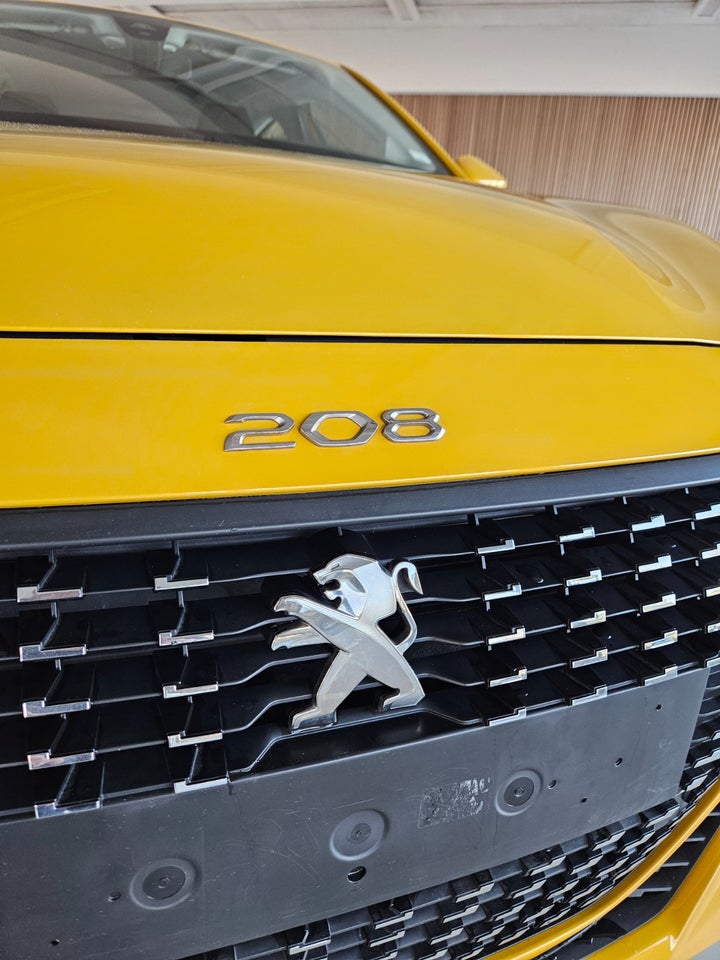 Peugeot 208 1,2 PureTech 75 Active 5d